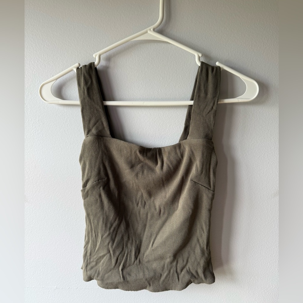 Illa Illa Strappy Back Tank Size Large